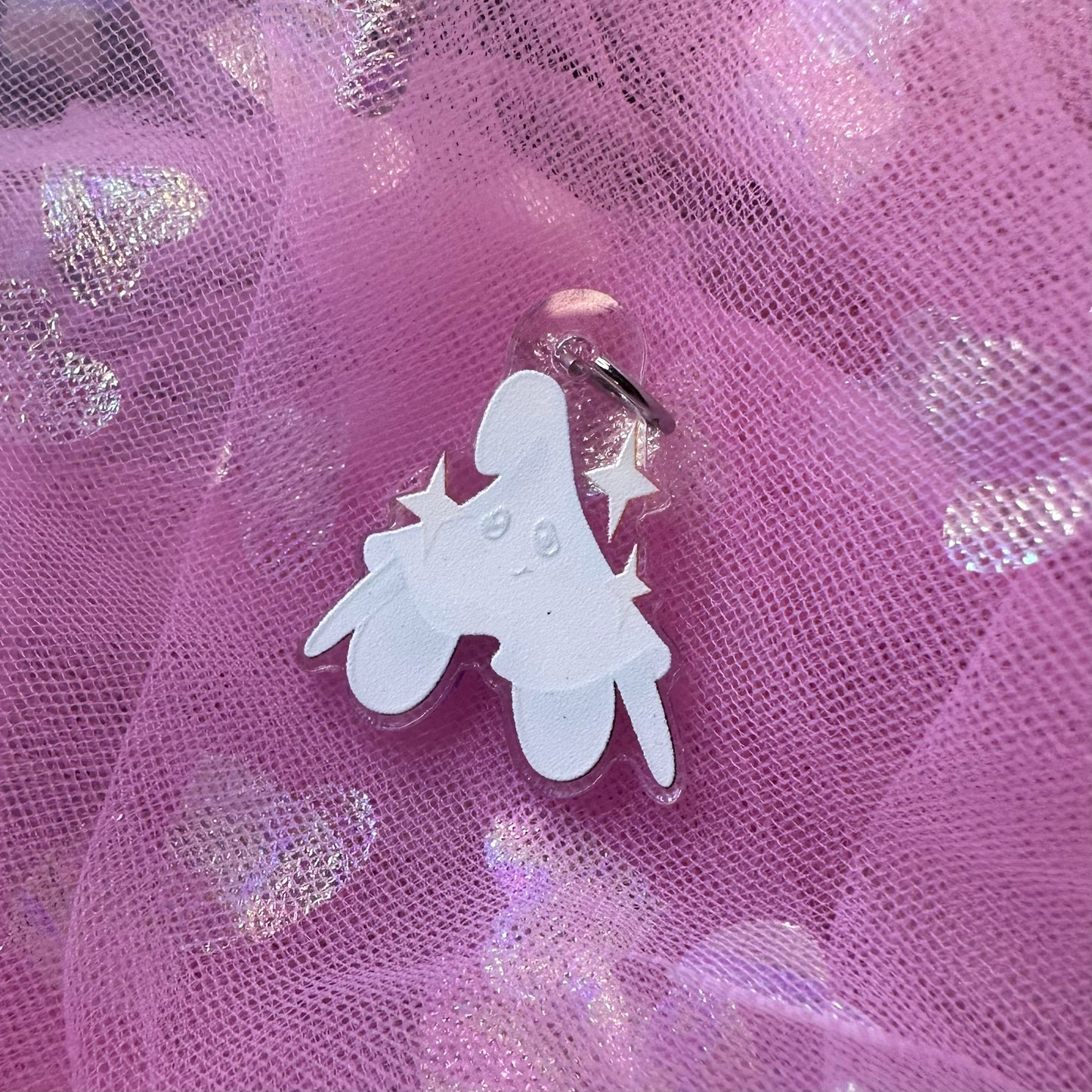 Pendentif clicli fantôme